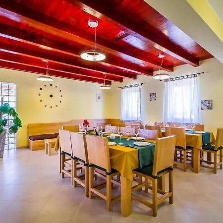 Pool Terrace Relax & Fun Fuma וילה *