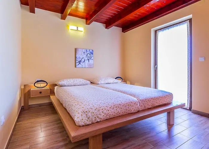 Pool Terrace Relax & Fun Fuma Βίλα