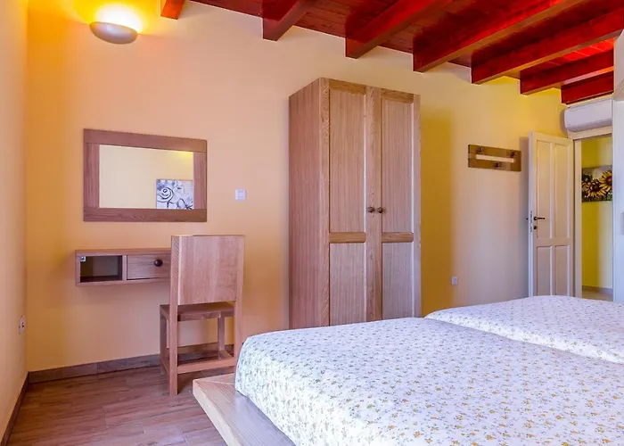 Pool Terrace Relax & Fun Fuma Loborika