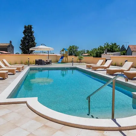 Pool Terrace Relax & Fun Fuma *