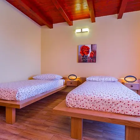 Pool Terrace Relax & Fun Fuma Vila