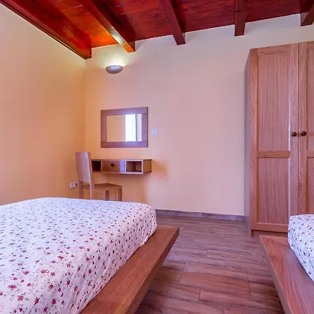 Pool Terrace Relax & Fun Fuma Villa Loborika